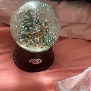 I’m selling this because no one uses this and I want to sell it